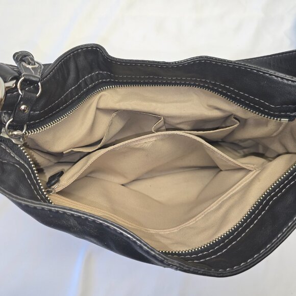 Authentic, Vintage 1994 Coach Zoe Hobo Bag in Black Leather - Picture 8 of 10